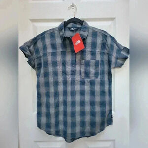 The North Face Women's Tanami Blue Plaid Cuffed Sleeve Shirt Size Small NWT